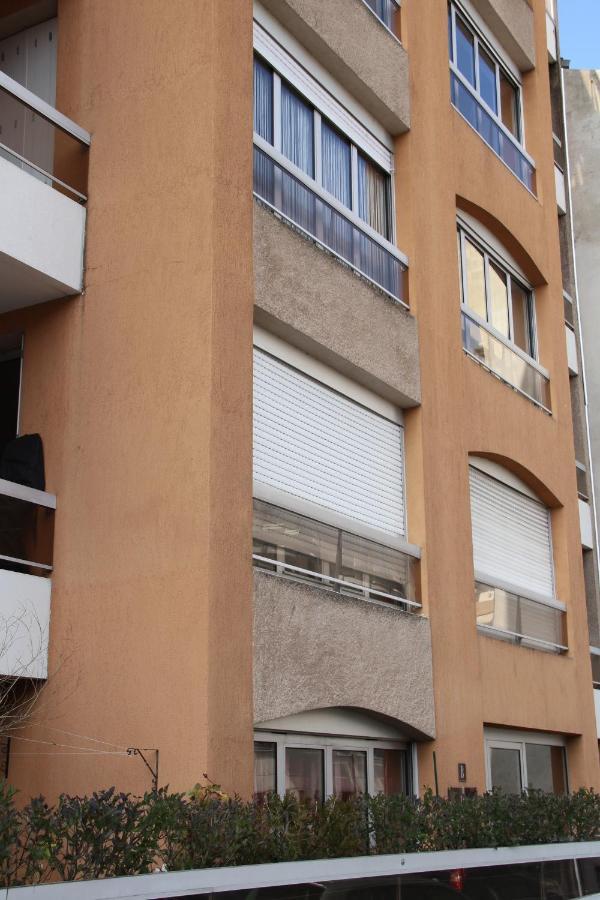 Au Lion D'Or Le Puy-en-Velay Exterior foto